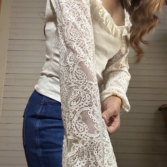 Shyanne Women's Lace Sleeve Rib Long Sleeve Top - Picture 5 of 6